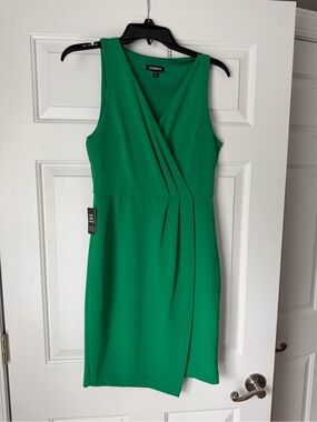 Express Sleeveless Emerald Green Wrap-Front Midi Dress